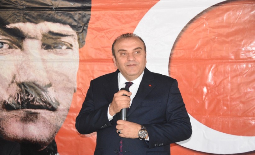 CHP’li Aküzüm’den AK Parti'li mevkidaşına sert yanıt: 'Asfaltı görmeden çukur anlatmak acemiliktir'