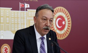CHP’li Bayır’dan muhalif isimlere sert çıkış: Bir dönem daha vekil olmak istiyorlar!