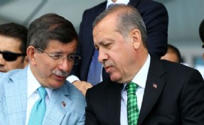Davutoğlu'ndan Erdoğan'a 'Huckabee' çağrısı: Bu şahsa ülkemize giriş yasağı getirilmelidir
