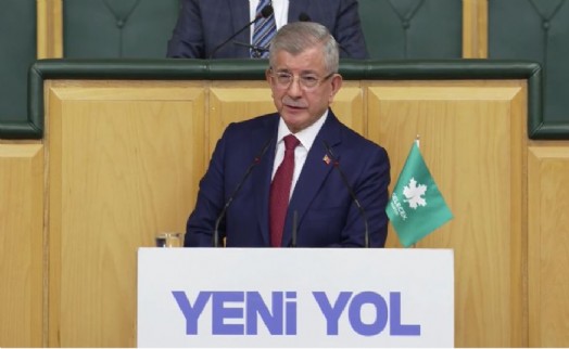 Davutoğlu'ndan 'Zor geçiniyorum' sözüne açıklama