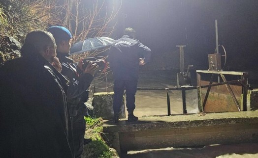 Debisi yükselen dereye düştü; cesedine ulaşıldı
