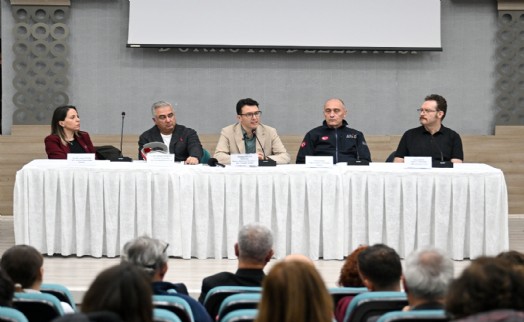 Deprem gerçeği Bornova’da bilimle masaya yatırıldı