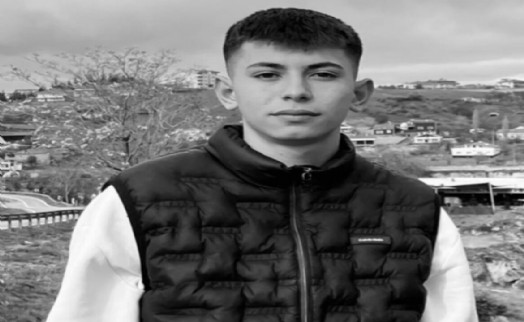 Devrilen motosikletin sürücüsü liseli Ahmet hayatını kaybetti