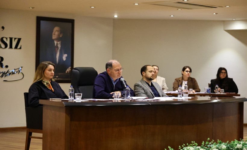 Efes Selçuk Meclisi’nde sosyal projeler öne çıktı: Kapalı havuz hizmete açılıyor!