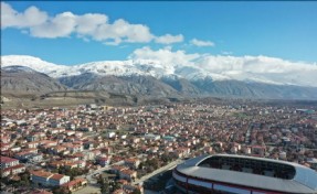 Erzincan'da 4.9 büyüklüğünde deprem
