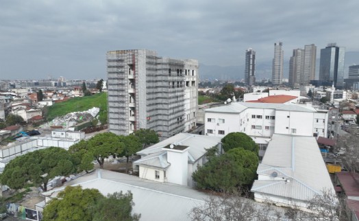 Eşrefpaşa Hastanesi’nin yeni binasında sona doğru