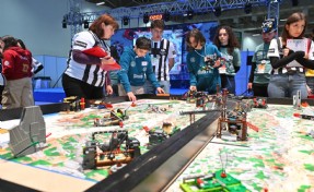 Genç mucitler Fuar İzmir’de yarıştı