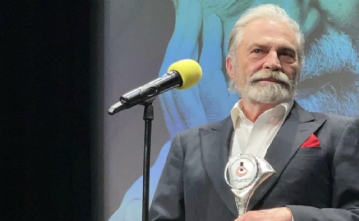 Haluk Bilginer: Sanar politiktir ve politik olmaya devam edecektir!