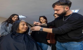 Hem saçlar hem kadınlar güçleniyor