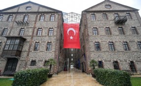 İzmir Barosu’ndan devir kararına tepki, Büyükşehir'e destek: Kamu yararına ve hukuka aykırı!