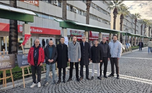 İzmir MARAŞDER Başkanı Safa Narlı: 'Devletimizin ve Cumhurbaşkanımız Erdoğan'ın merhamet ve gayret kolu meyvelerini veriyor'