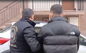 İzmir'de 87 adrese operasyon: Aranan 151 kişi yakalandı