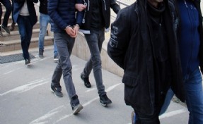 İzmir'de siber suçlara baskın!