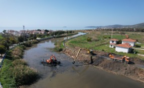 İzmir'de taşkınlara karşı müdahale: Derelerden 125 bin ton atık çıkarıldı!