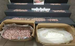 İzmir'de zehir tacirlerine darbe