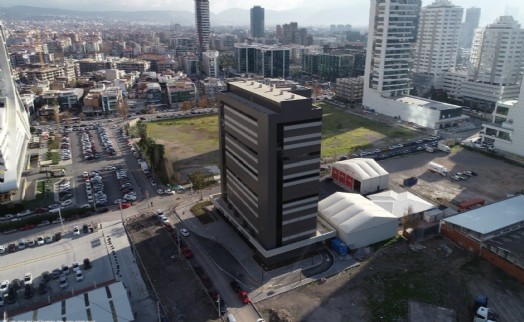 İzmir’de otopark krizi sürerken ‘Smyrna’ kapatıldı! Büyükşehir'den açıklama