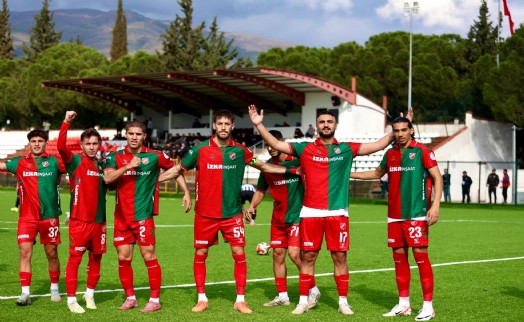 Kaf-Kaf’tan tarihi şov: Nazillispor’a 10 gol ile derbi öncesi gövde gösterisi