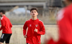 Karşıyaka'ya Adem can suyu verecek