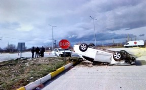 Kavşakta feci kaza! 7 kişi yaralandı