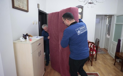 Konak’ta eşya dayanışması sürüyor