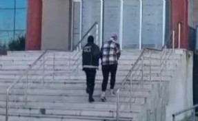 Manisa'da uyuşturucu operasyonunda 8 tutuklama