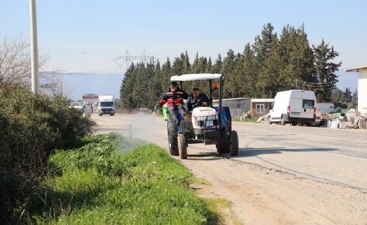 Menderes’te ot ilaçlamaları başladı