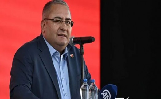 Mesut Özarslan'ın ilk hamlesi o posteri indirmek oldu