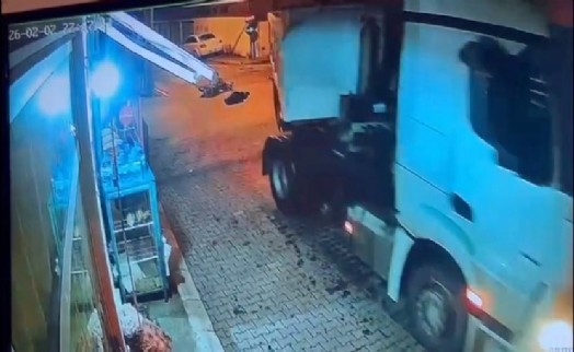 Motosiklet sürücüsünün öldüğü kazanın kamera görüntüleri ortaya çıktı