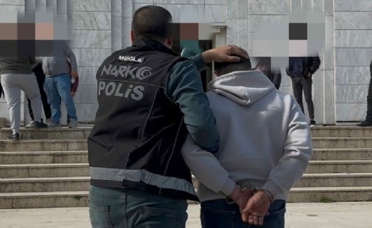 Muğla'da 1117 adet sentetik ecza ele geçirildi; 1 şüpheli tutuklandı