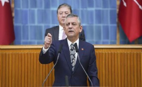 Özel'den 'özelleştirme' uyarısı: 'Ağzı sulananlar.. Hepsini geri alacağız'