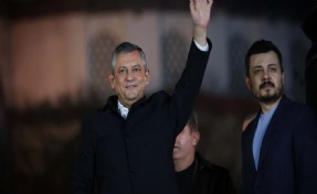 Özgür Özel ve CHP'li 2 vekil hakkında yeni fezleke
