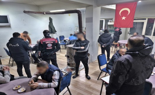 Polis, huzur operasyonu düzenledi