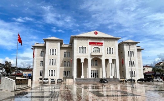 Rüşvet soruşturması: Kaymakamın koruma polisi ve şoförü gözaltında