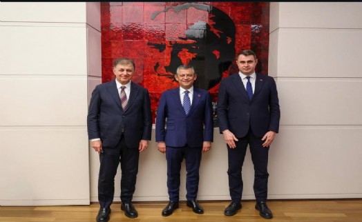 Tugay ve Güç'ten Özel'e ziyaret