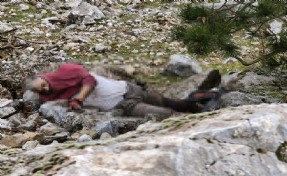 Uçurumda ceset bulundu: 4 kişi tutuklandı!