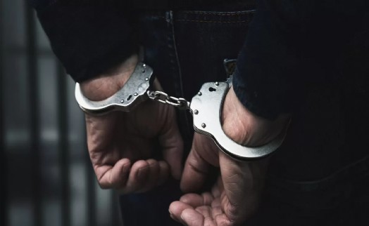 Zehir taciri ekiplerden kaçamadı, tutuklandı