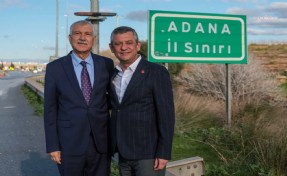 Zeydan Karalar, Özgür Özel'i Adana il sınırında karşıladı