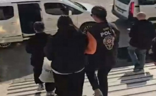 'Ücret iadesi' bahanesiyle milyonluk dolandırıcılık: İzmir'de yakayı ele verdiler