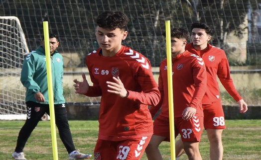 Adem Fener'e imzayı attı kayıplara karıştı!