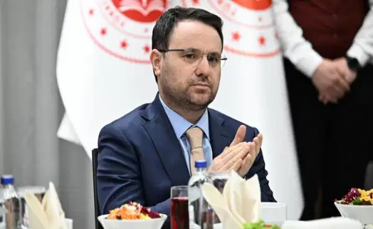 Akın Gürlek: 'Sahadan gelmiş biriyim'