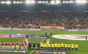Arda Turan'dan Göztepe taraftarına teşekkür