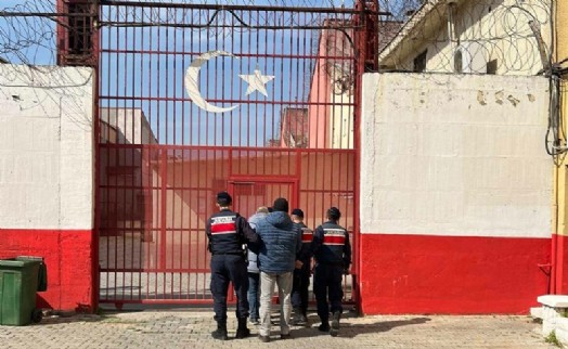 Aydın'da FETÖ/PDY üyesi firari 2 hükümlü yakalandı