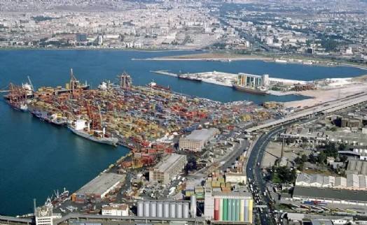 Bakan Uraloğlu’na Alsancak Limanı sorusu: Atıl bırakılarak devrine zemin mi hazırlandı?