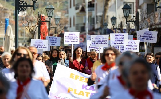 Başkan Sengel 8 Mart etkinliğinde konuştu: 'Kadın yoksa, yaşam yoktur'