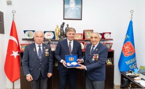 Başkan Tugay: Şehit yakınları ve gaziler bizim için kutsal emanettir