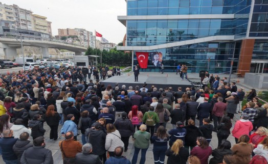 Bayraklı Belediyesi’nde bayramlaşma