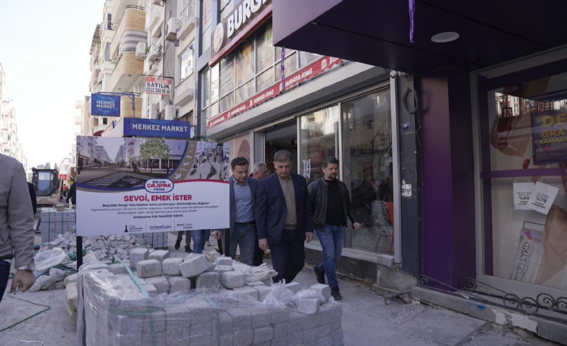 Bayraklı Sevgi Yolu'nda yoğun tempo