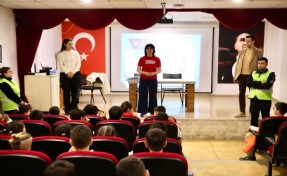 Bayraklı’da sıfır atık bilinci küçük yaşta başlıyor