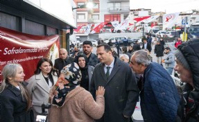Bornova’da dayanışma sofrası: Başkan Eşki mahalleliyle iftar yaptı!