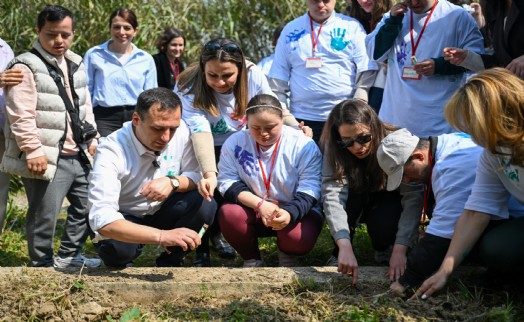 Bornova’da gelecek çocuklardan yeşerecek